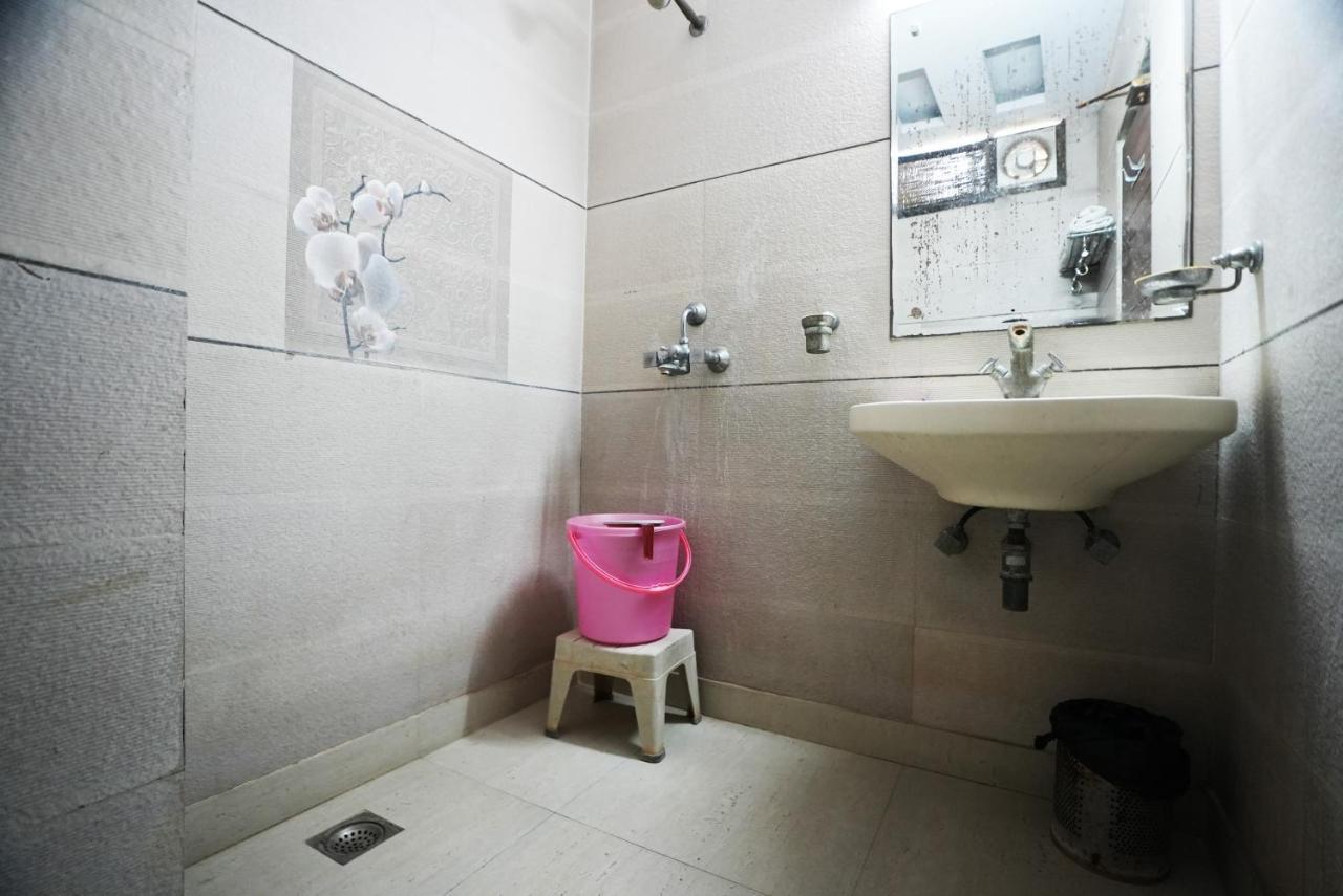 Hotel Classic New Delhi Ngoại thất bức ảnh